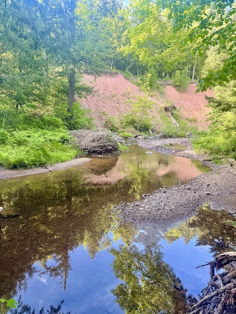 Quiet spot on the Little Carp River in Porcupine Mountains State Park of Michigan.